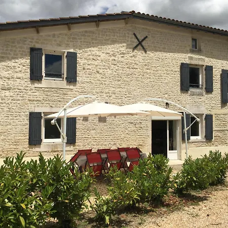 Le Cheval Noir Holiday home *