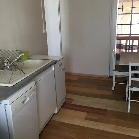 Le Cheval Noir 別荘 *